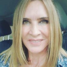 Cloe J. Los Angeles, CA, available for online & in-person tutoring