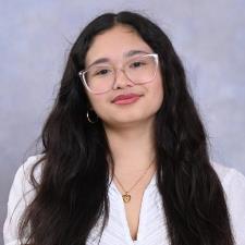 Zelie C. Near Cleveland, OH, available for online & in-person tutoring