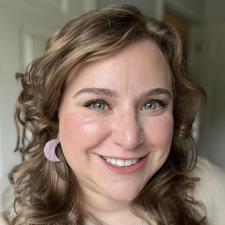 Leslie E. Near Cleveland, OH, available for online & in-person tutoring