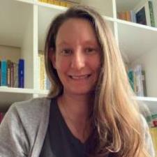 Julia C. Houston, TX, available for online & in-person tutoring