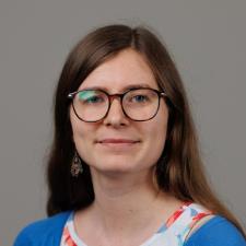 Elizabeth W. Near Minneapolis, MN, available for online & in-person tutoring